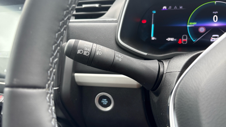 Renault Zoe 100kW S Edition R135 50kWh Rapid Charge 5dr Auto Electric Hatchback